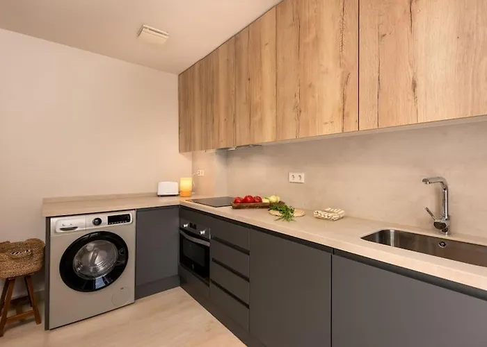 Apartment Oldtown - 200mtrs *